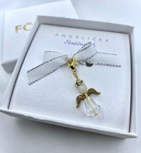 ANDĚLÍČEK STRÁŽNÍČEK – měsíční kámen